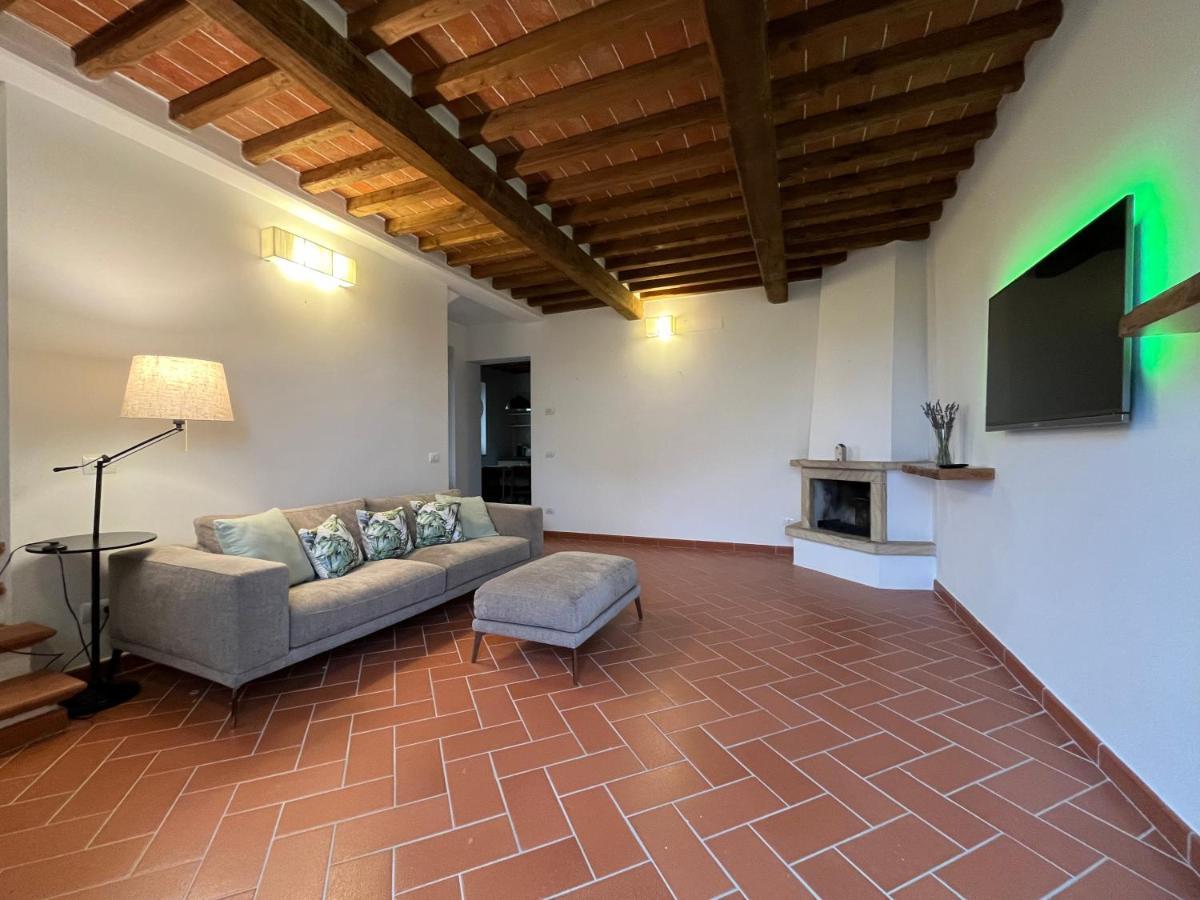 I Tre Casali Apartment Volterra Exterior foto